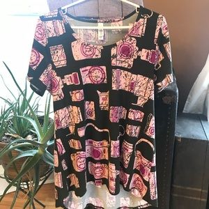 Lularoe Camera shirt size L